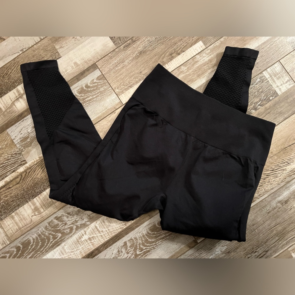 Fabletics Compression Leggings - image 4